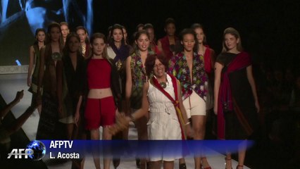 La mode autochtone aux passerelles du Cali Exposhow 2014