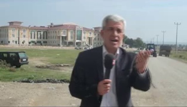 ŞEKER FABRİKASI KAVŞAĞININ EMNİYET MÜDÜRLÜĞÜ VE HASTANE EK HİZMET BİNALARININDA YAPILMASINDAN SONRA DAHA DA İÇİNDEN ÇIKILMAZ BİR HAL ALACAĞI ORTADAYKEN, BURADAKİ TRAFİK AKIŞININ NASIL SAĞLANACAĞI MERAK KONUSU