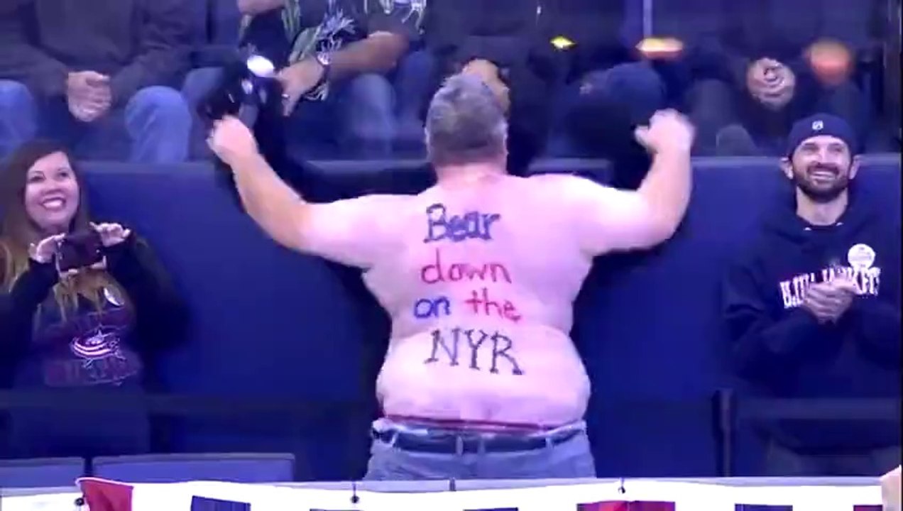 Dansıyla Tüm Tribünü Çıldırtan Taraftar