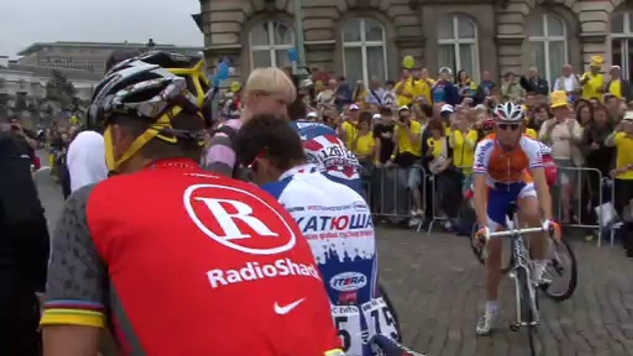 Anne-Charlotte, l'une des beautés du Tour de France