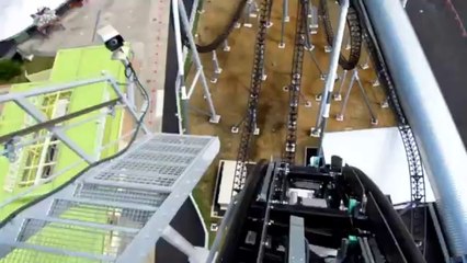 TAKABISHA: les montagnes russes les plus vertigineuses du monde