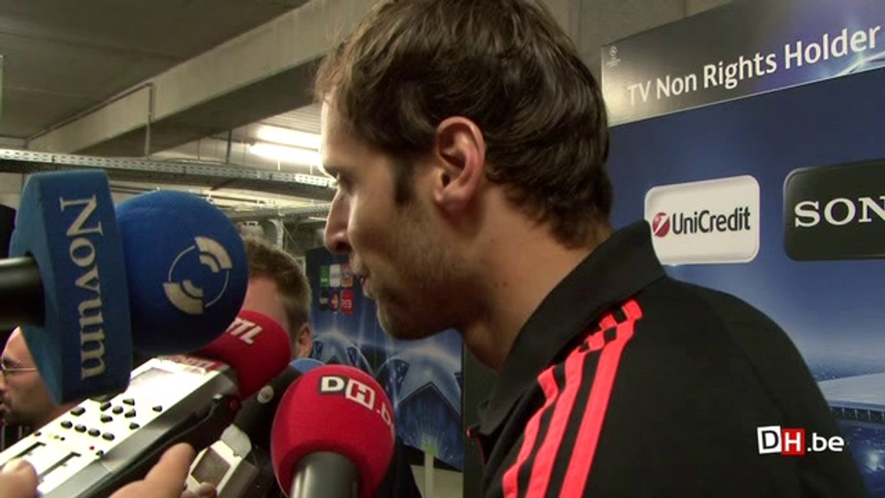 Réaction de Petr Cech, le gardien de Chelsea, après le nul à Genk