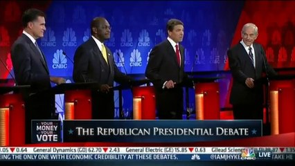 Le candidat Rick Perry trébuche en plein débat GOP