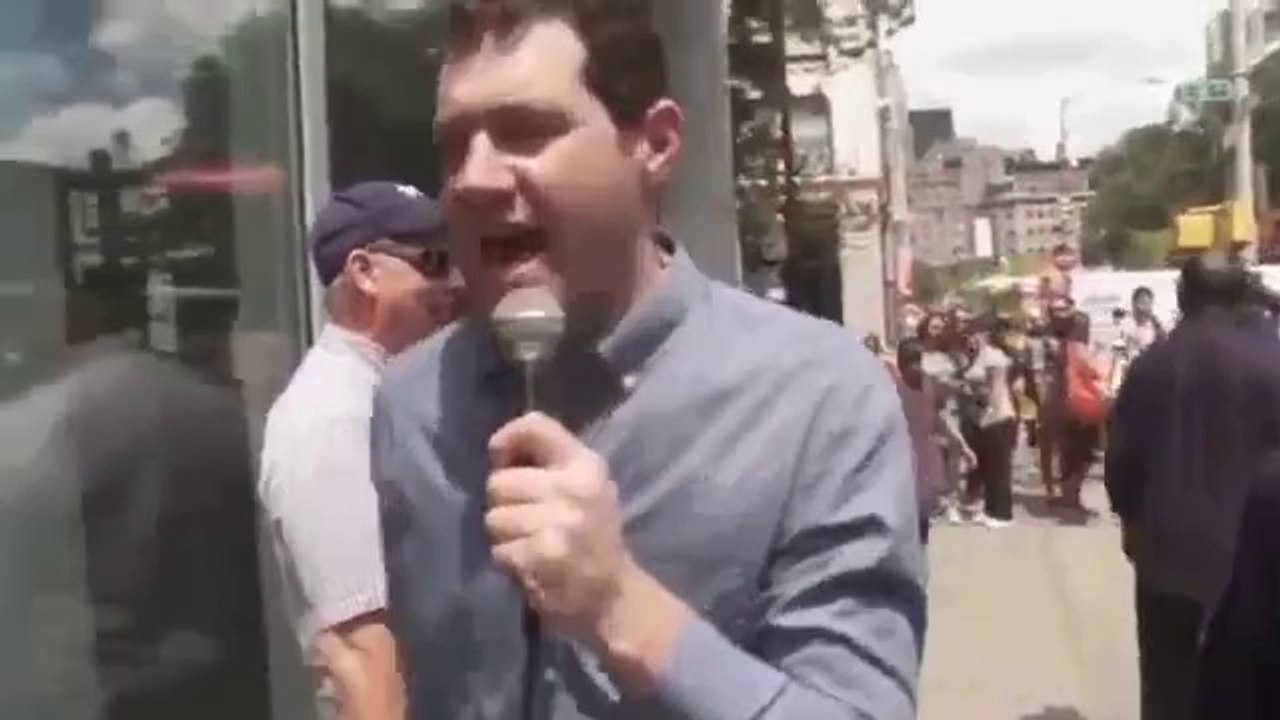 Did Burger King Rip Off 'Billy on the Street'?