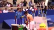 Novak Djokovic prend son pied avec des masseuses