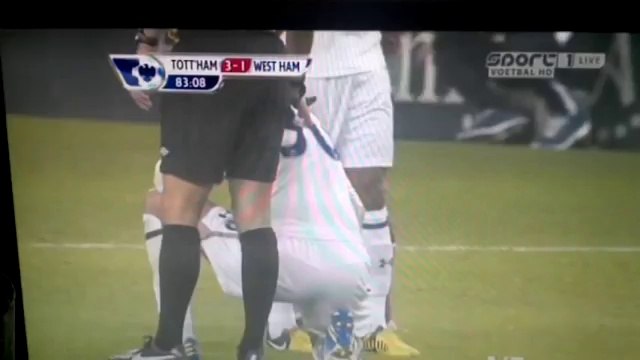 Sandro vomit tripes et boyaux en plein match