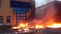 Les flammes après le crash d'un hélicoptère à Londres