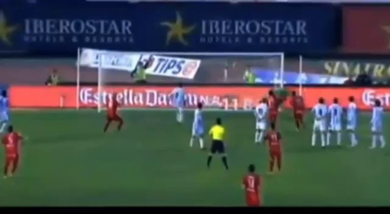 La magnifique frappe de Giovani Dos Santos