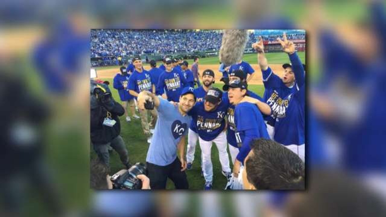 Paul Rudd Throws Kegger at His Mom's