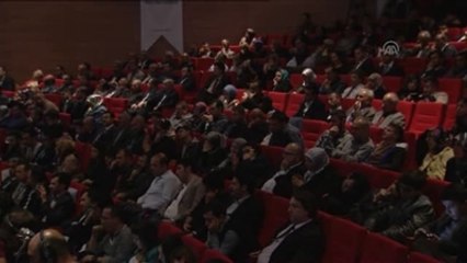 Davutoğlu: "Herkes Sussa Biz İnadına Gazze İnadına Filistin Diyeceğiz"