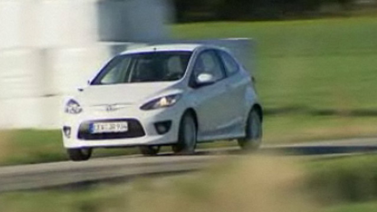 Mazda 2 Sport