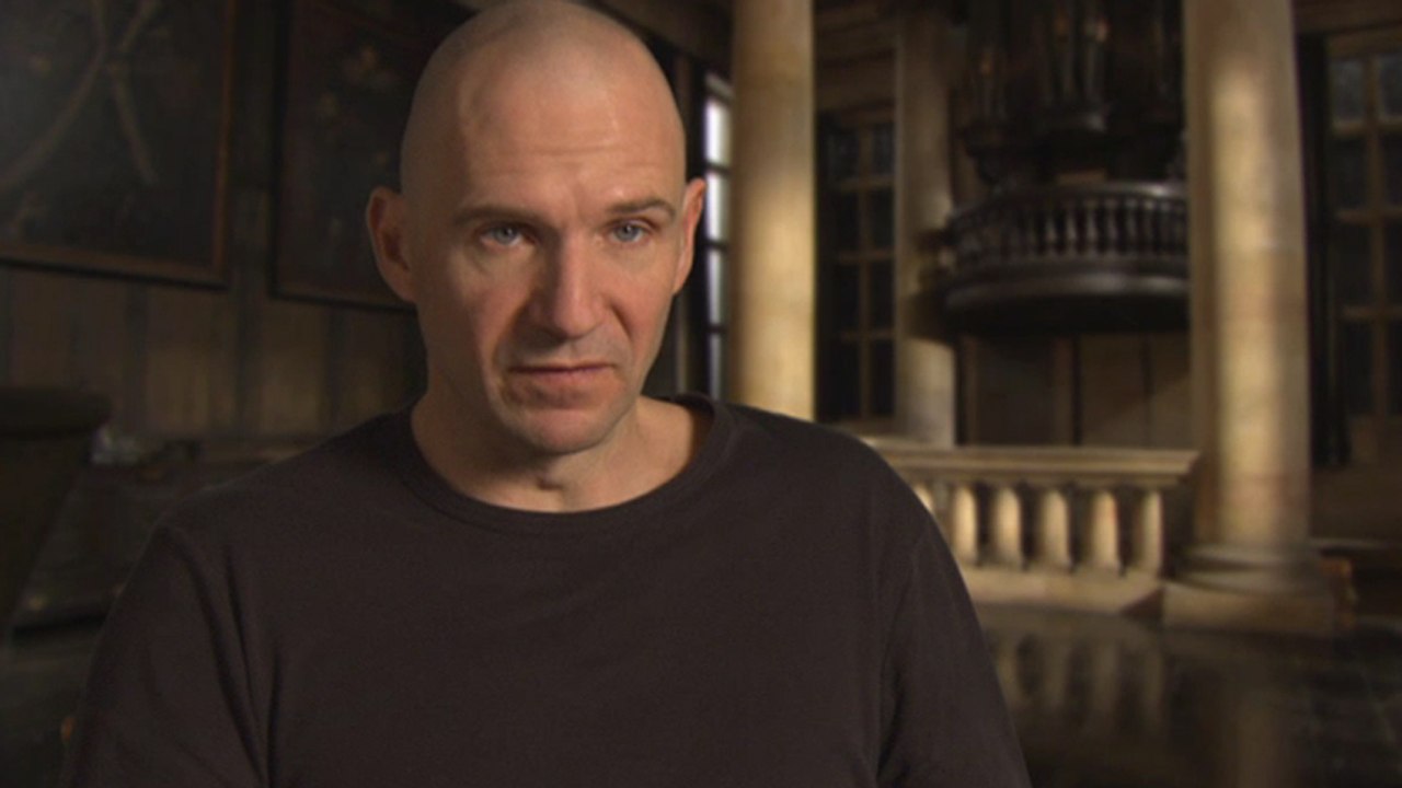 Harry Potter et Les Reliques de la Mort : 1ere Partie VO - Interview Ralph Fiennes