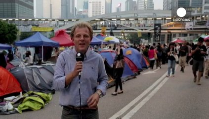 Poder em Hong Kong fala em abertura de diálogo