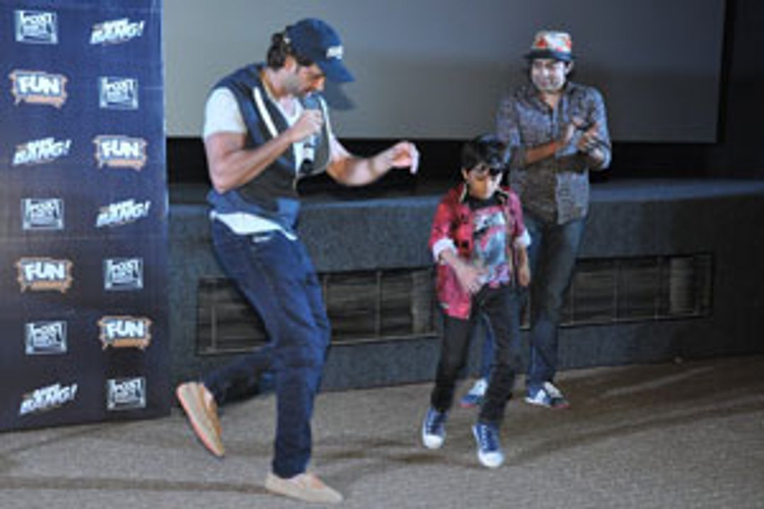 Dance off: When a 5 year old challenged Hrithik!