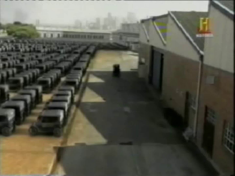 Henry Ford (1913): Popularizacion del automovil (Ford T)