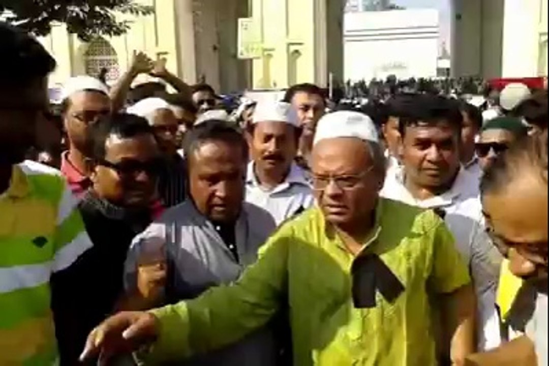 পিয়াস করিমের জানাজায় উপস্থিত গণমানুষের ঢল