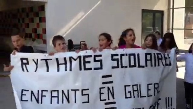 Marseille : enfants et parents en colère contre les rythmes scolaires
