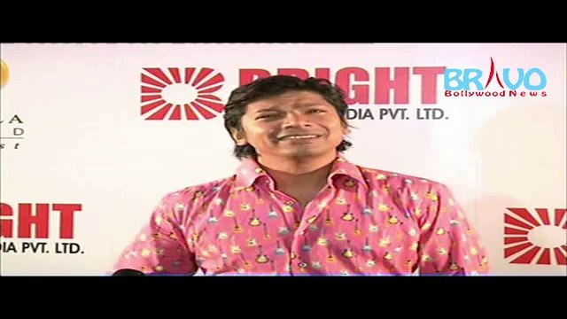 Hrithik Roshan, Ranbir Kapoor, Mika Singh & others at Yogesh Lakhani’s birthday bash