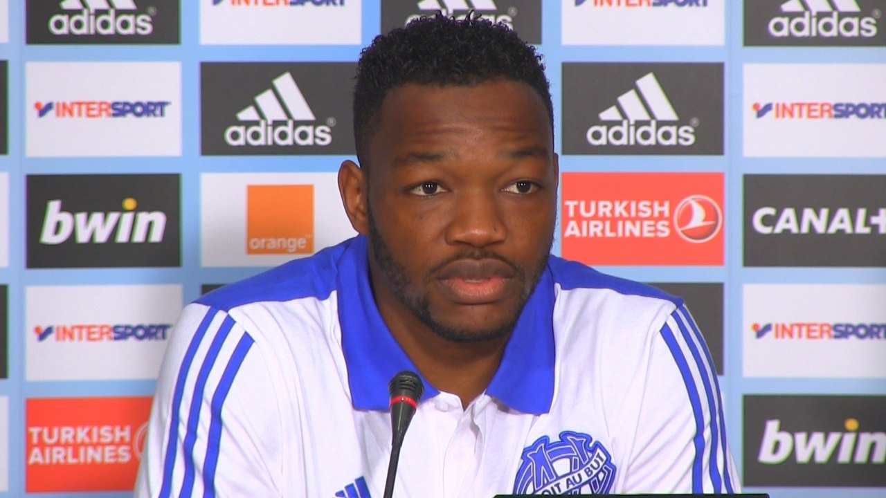 La mise au point de Mandanda