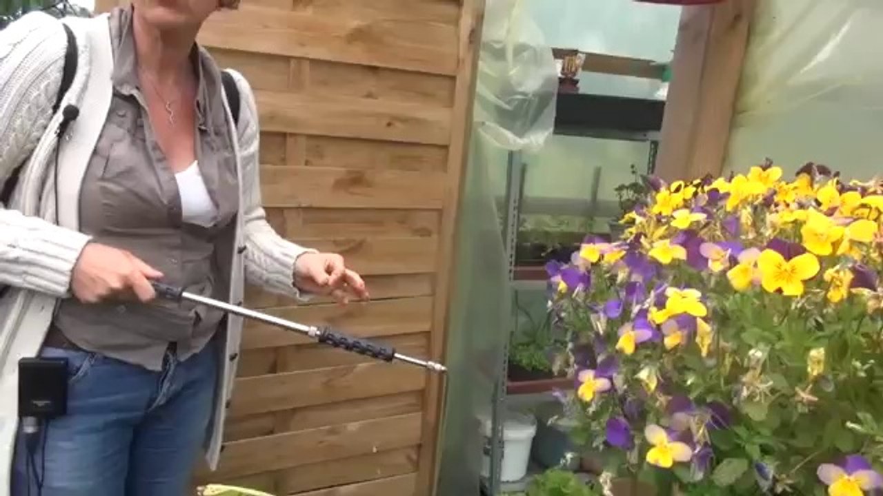 bienêtreaujus sol jardinage batéries EM les micro-organismes au service de la vie-_-www.regenere.org