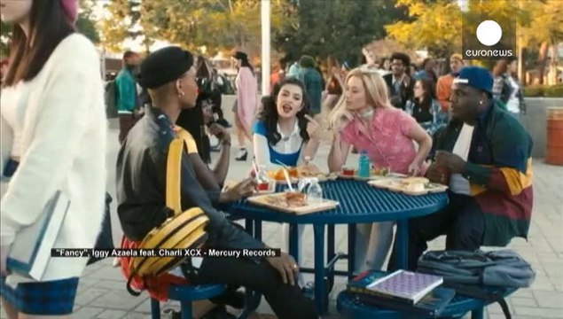 ترانه جدید چارلی اکس سی اکس بیش از یک میلیون نسخه فروخته شد