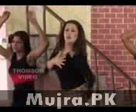 Nargis Live Hot Mujra Ja ray ja po harjai dekhi teri