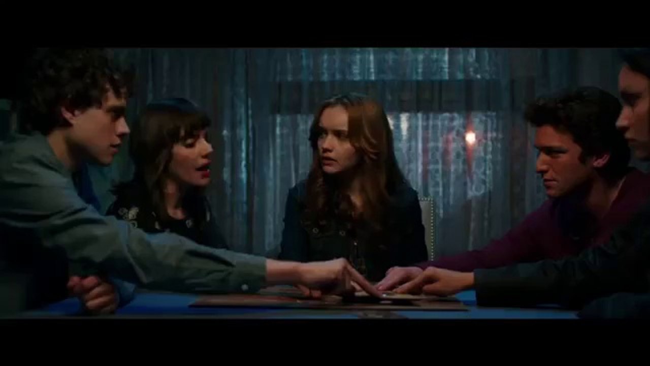 Ouija - Debbie Makes Contact