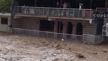 Hatay'da Şiddetli Yağış Sele Neden Oldu Ek3