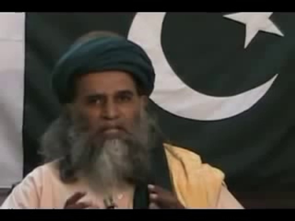 Zaid Hamid's agree and saying Vedas are old they follow vedas n saying Hindu forgot Sri Ram -Listen carefully-Final call to hindus towards Islam or Killing