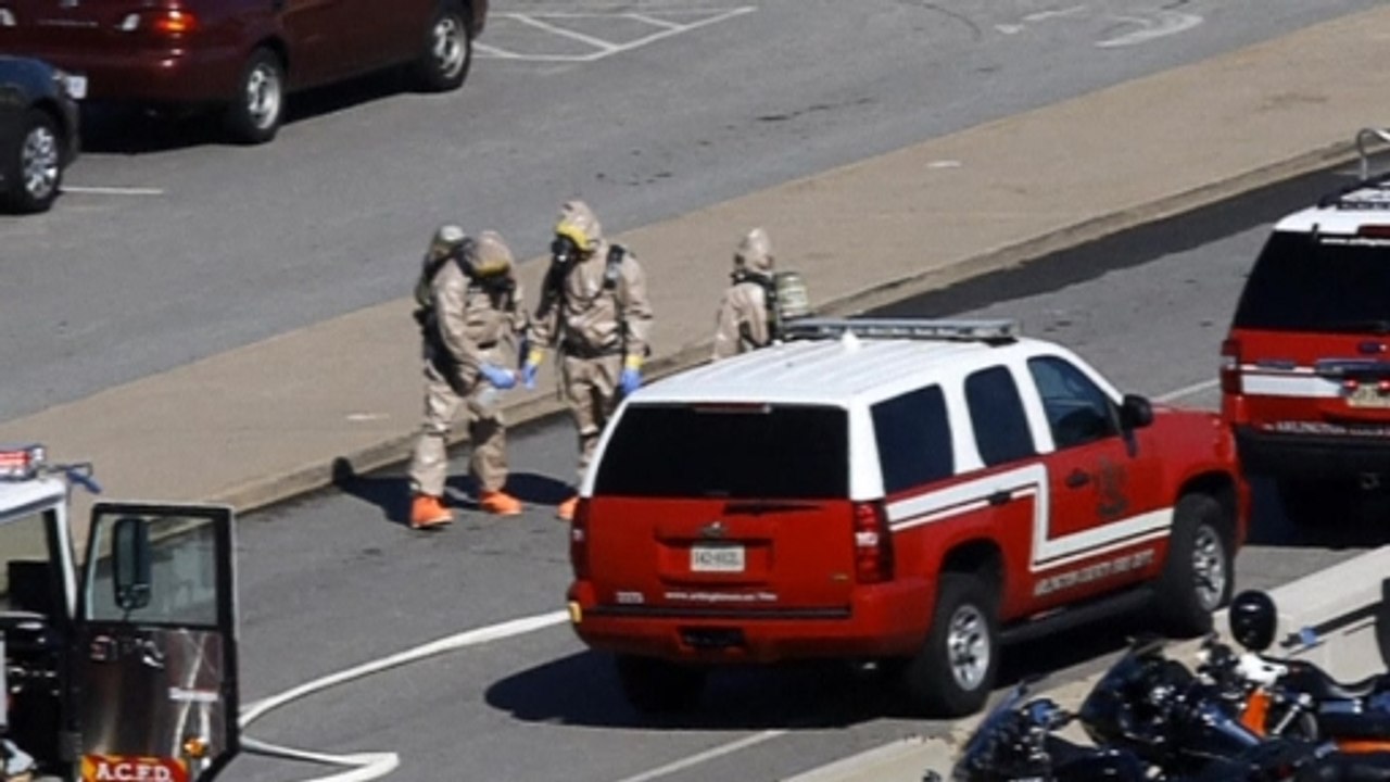 Ebola scare puts Pentagon on alarm