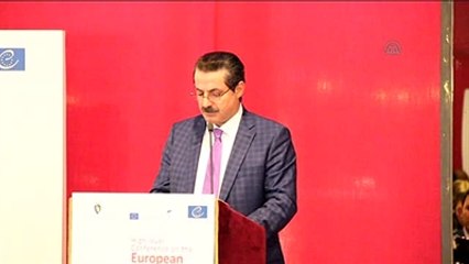 Çalışma ve Sosyal Güvenlik Bakanı Çelik, İtalya'da