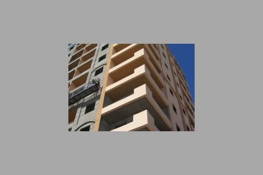 تسهيلات واستلام فوري شقة 70 متر منطقة حيوية قريبة من البحر بالعجمي - mlseg.com