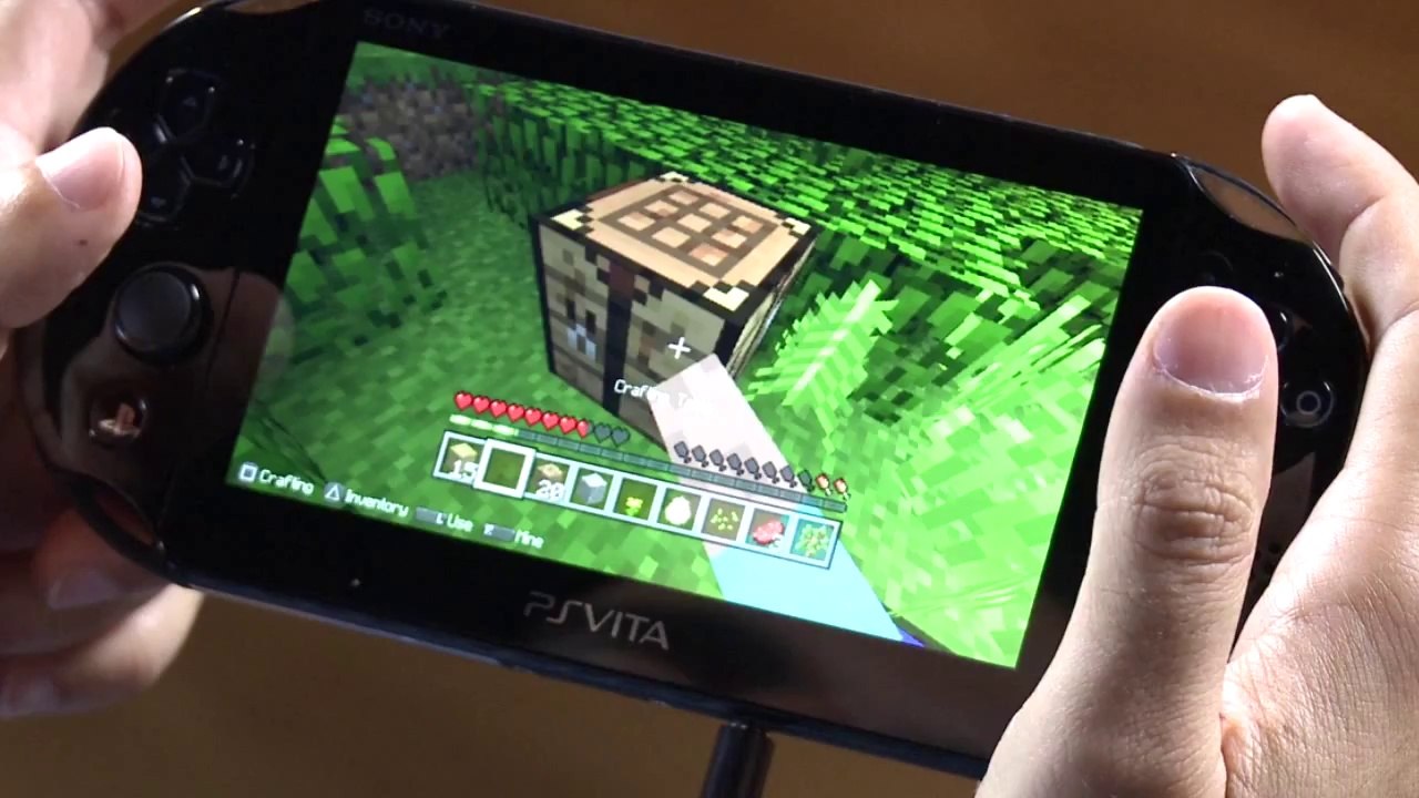 Minecraft PS Vita Edition Hands On
