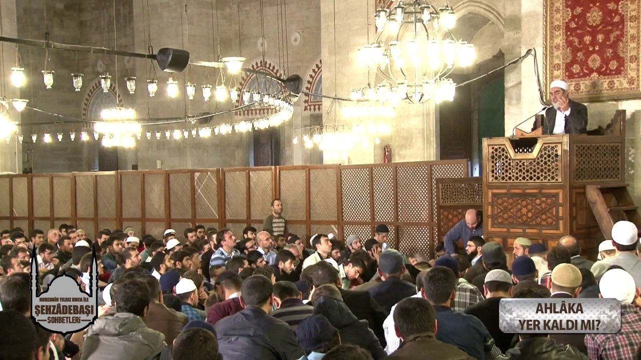 Gencin ahlakından verdiği taviz, ümmetin gelecek umudundan sökülmüş bir tuğla demektir.