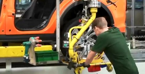 Land Rover Discovery Sport üretim bandı