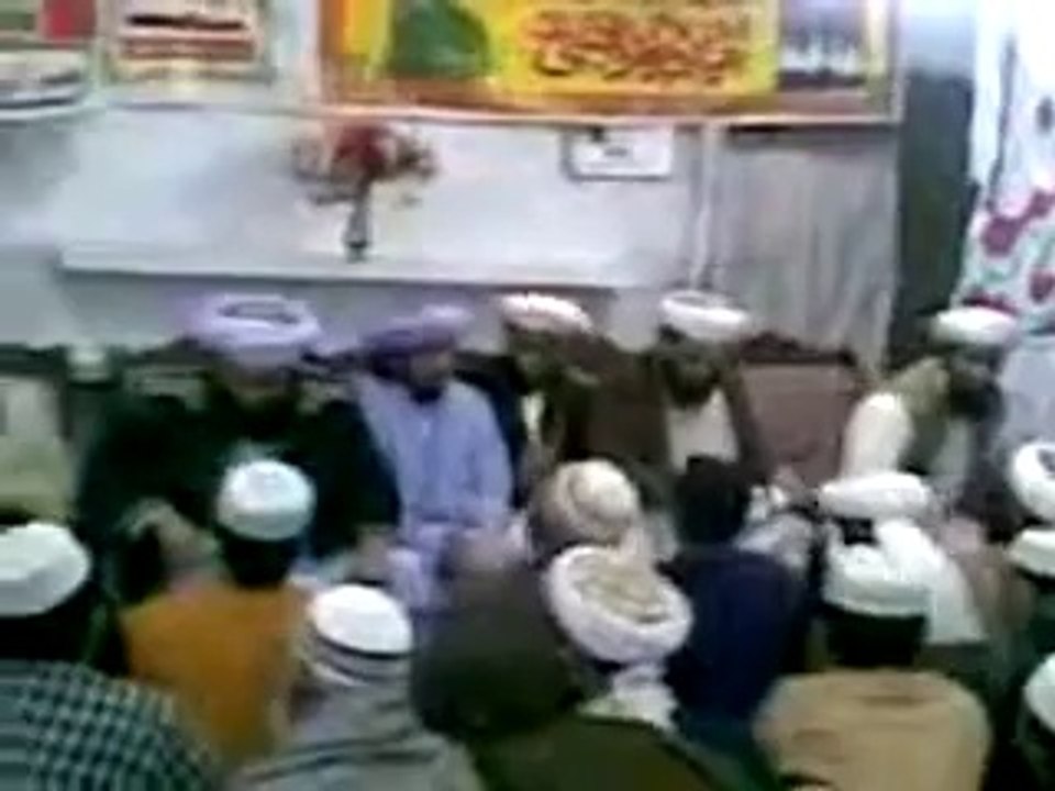 BADAL KO ZULF CHAND KO -- SAIFI NAAT