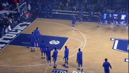 Drake participe à l'échauffement de Kentucky et envoie un air ball