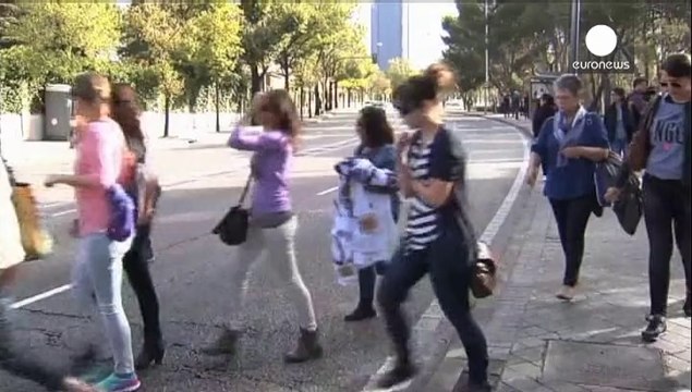 Ебола: на вході до аеропорту Парижа перевіряють температуру