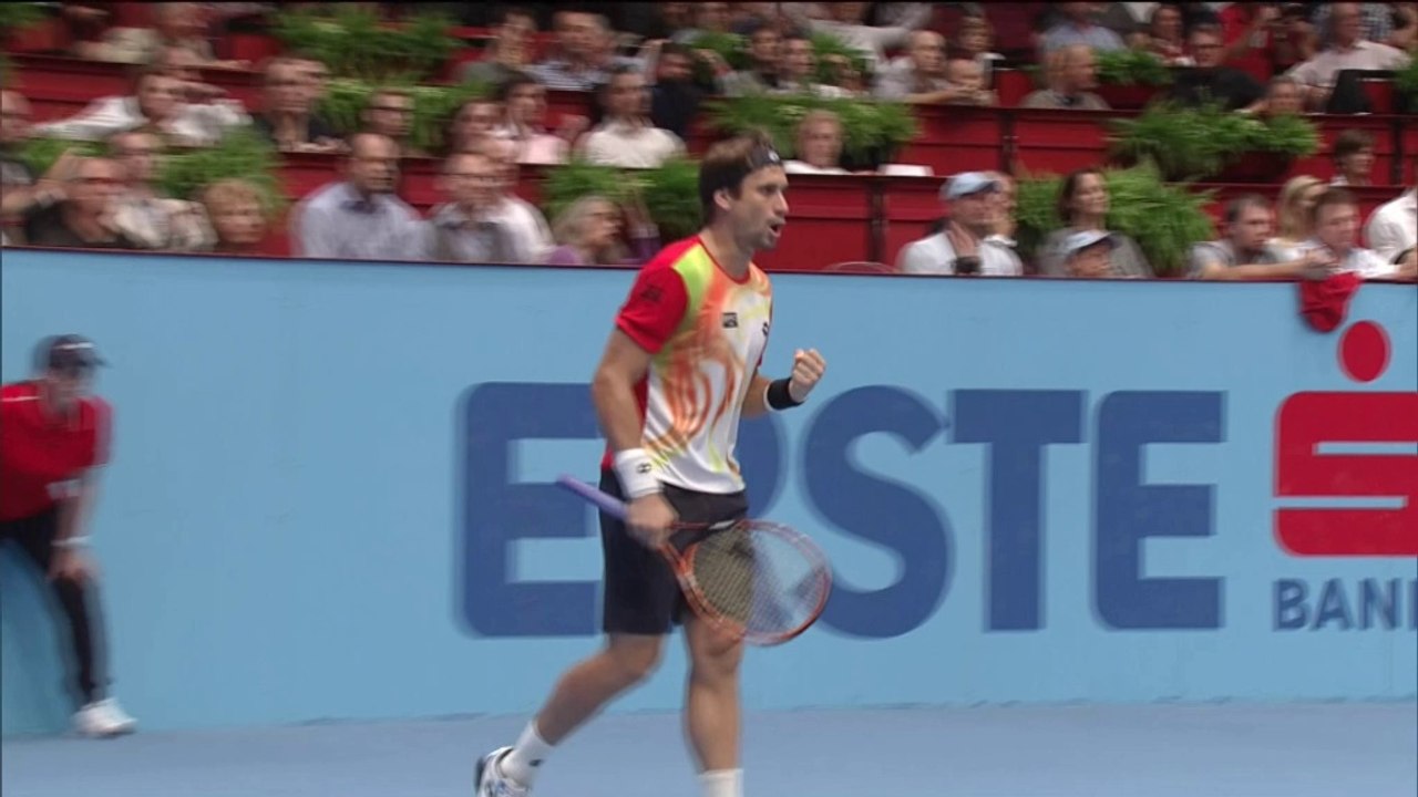 Wien: Ferrer lässt London-Traum leben