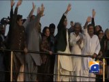Bilawal Arrives on Stage-Geo Reports-18 Oct 2014