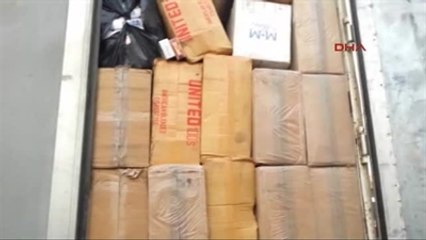 Ağrı Tekel Deposu Gibi Tırdan 605 Bin Paket Kaçak Sigara Çıktı
