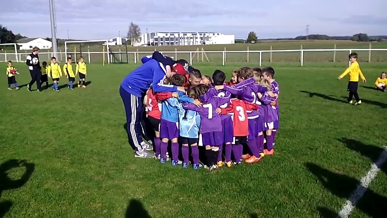 Cri de guerre de nos débutants lors du plateau à Saint Nicolas d'Aliermont