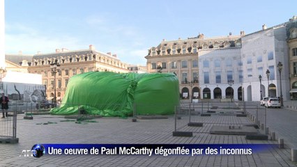 Le "plug anal" géant de la place Vendôme vandalisé