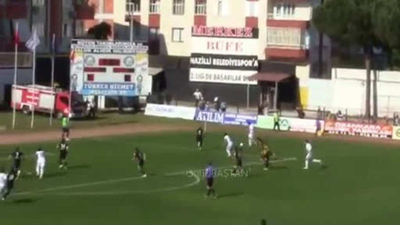 2. Lig'de akrep vuruşuyla gol