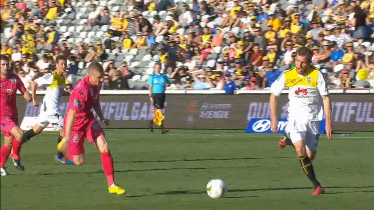 A-League: Alu-Party bei den Mariners