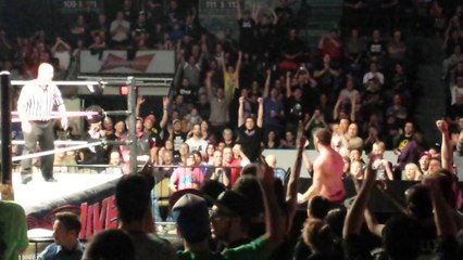 Sami Zayn vs Adrian Neville in Quebec City
