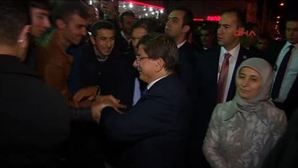 Amasya Başbakan Davutoğlu Şehit Hatipoğlu?nun Ailesini Ziyaret Etti