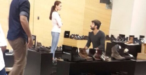 Tải video: Burak Özçivit ve Fahriye Evcen Alışverişte Görüntülendi