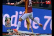Erman Toroğlu: Sneijder'in ayağı kaydı direğin üzerine oturdu ne olur?
