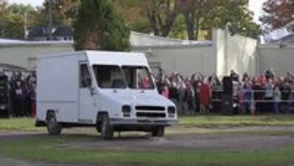 Van gets smashed by 1200lb pumpkin at festival